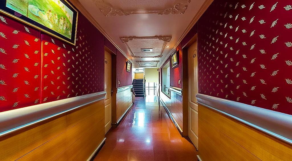Hotel Silver Oak Ooty Buitenkant foto